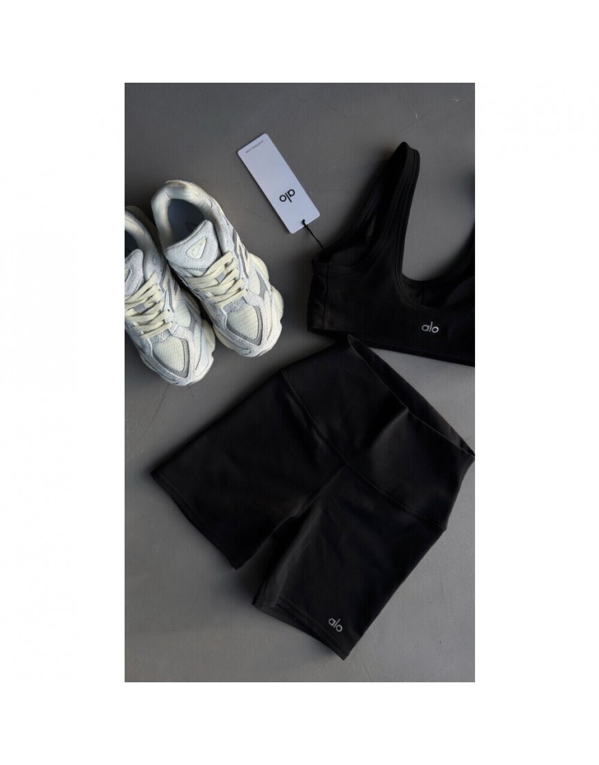 Alo Yoga Set “ Şort Tayt - Atlet “