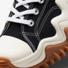 Converse Run Star Motion Platform