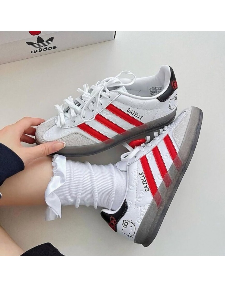 Adidas Gazelle Indoor ‘X Hello Kity’