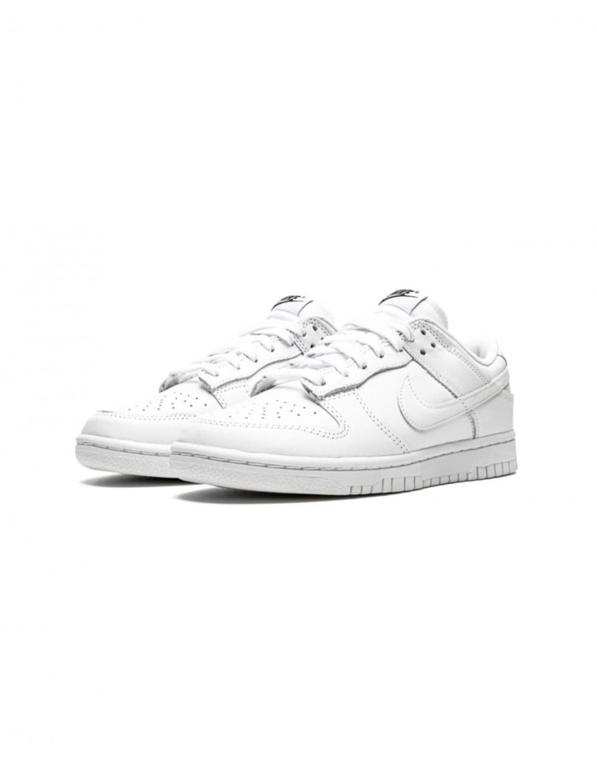 NİKE DUNK LOW TRİPLE ALL WHİTE