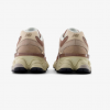 New Balance 9060 Sparrow