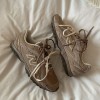 New Balance 204L Mushroom