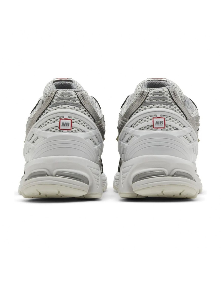 New Balance 1906R Silver