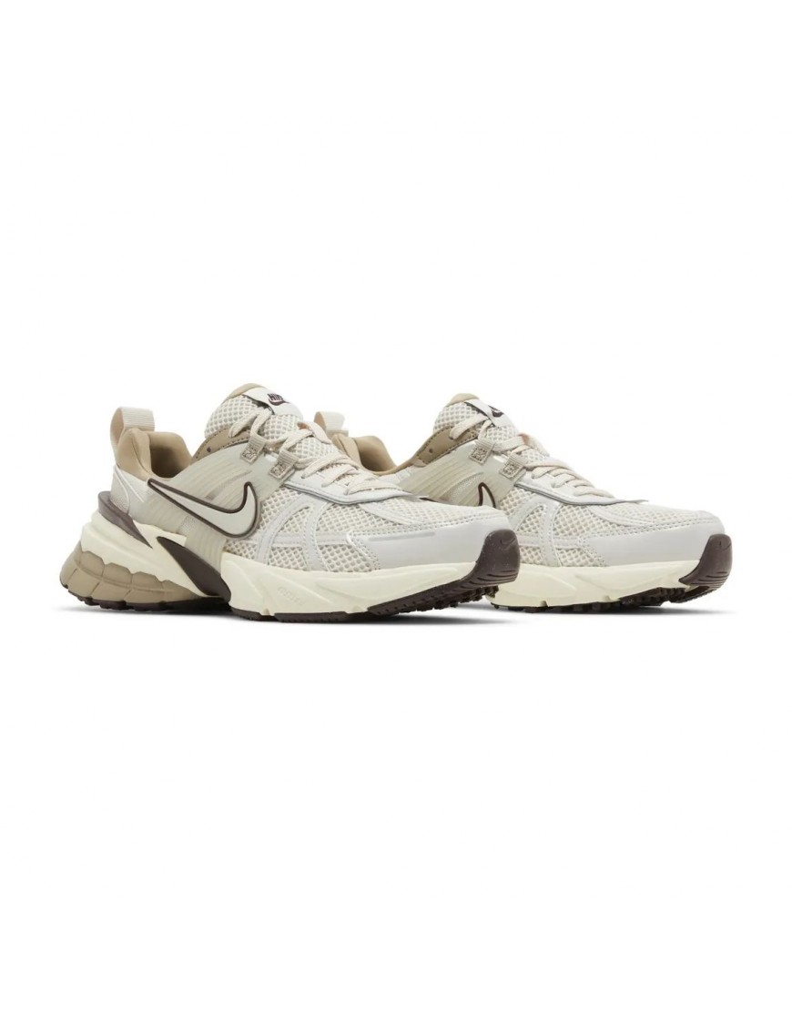 Nike V2K Run Light Orewood Brown